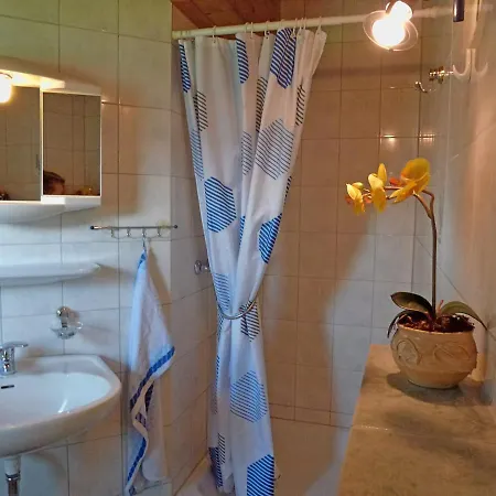 Weingut Harald Ludwig Apartamento