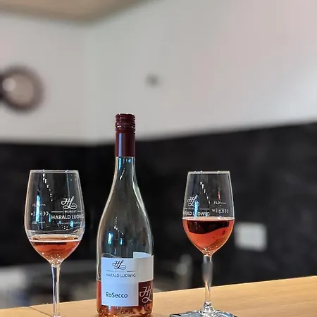 Weingut Harald Ludwig * Osann-Monzel